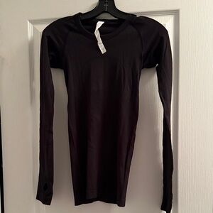 Lululemon Athletica Black Textured Long Sleeve Top